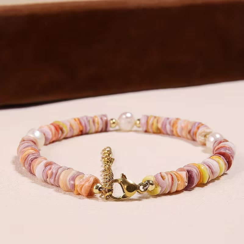 Hand-Strung Beaded Bracelet | Støt brystkræft