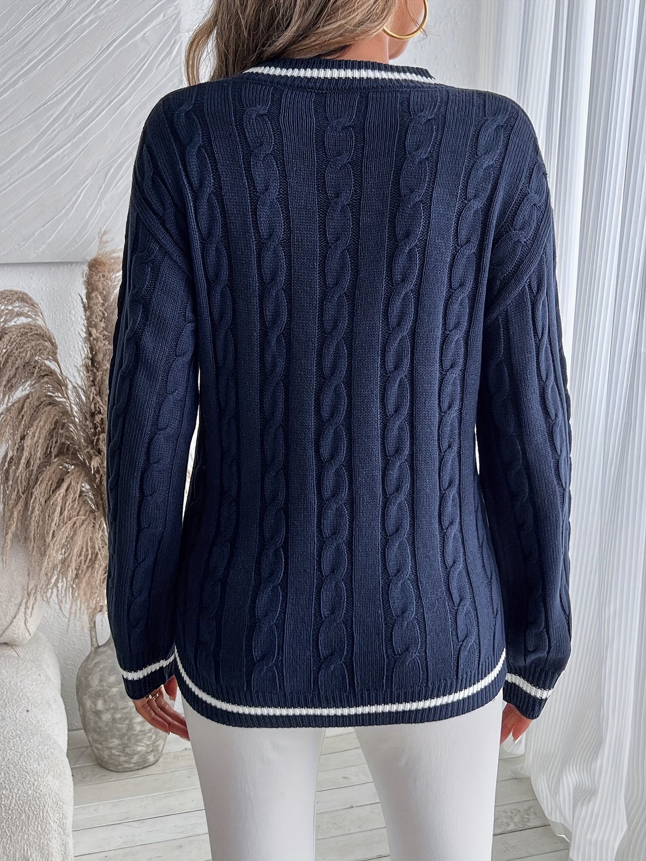 Striped Trim Sweater | Støt brystkræft
