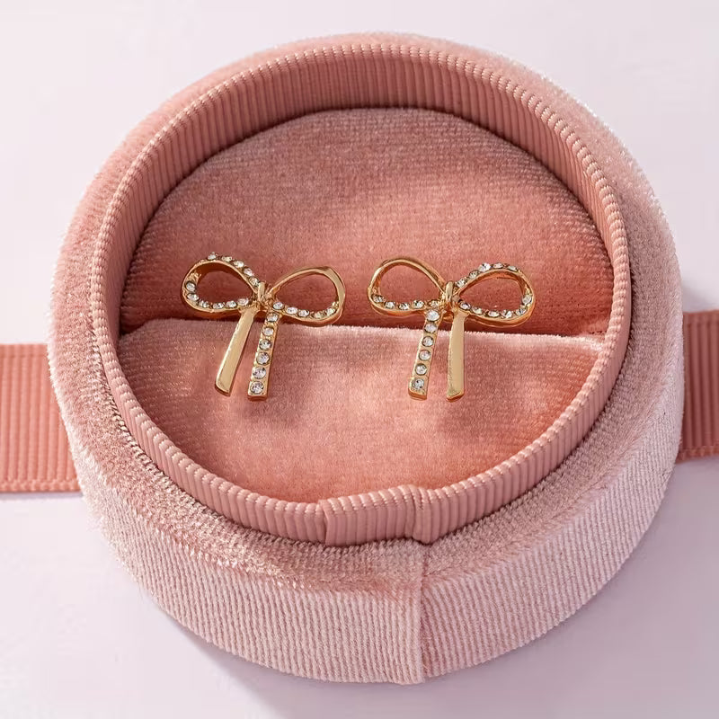 Sparkling Ribbon Earrings | Støt brystkræft