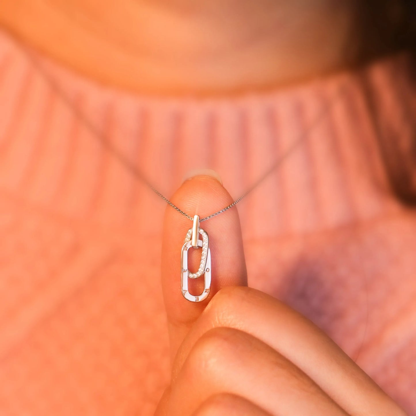 Forever Linked Necklace | Støt brystkræft