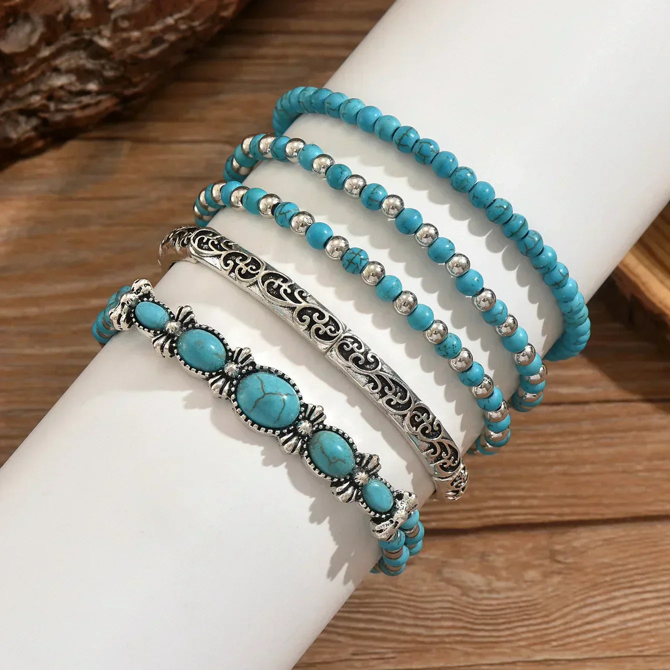 Multi-rangs turquoise raffiné Bracelet | Støt diabetes