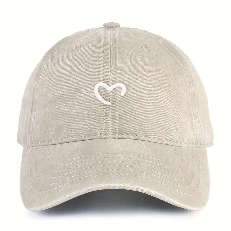 Embroidered Heart Hat | Støt brystkræft